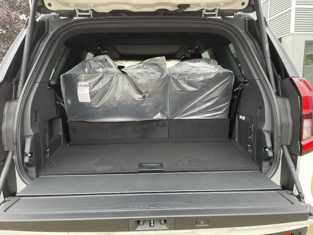 new 2025 Ford Expedition car, priced at $88,745