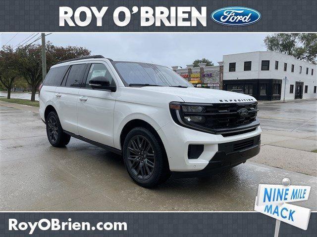 new 2025 Ford Expedition car, priced at $88,745
