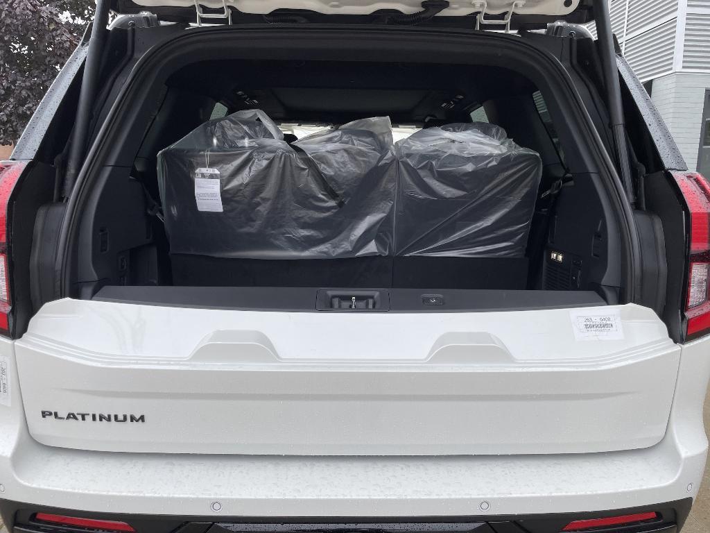 new 2025 Ford Expedition car, priced at $88,745