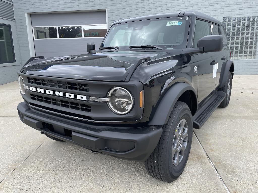 new 2025 Ford Bronco car, priced at $47,124