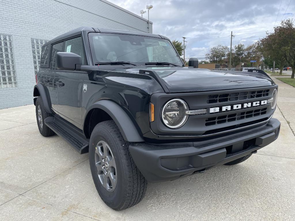 new 2025 Ford Bronco car, priced at $47,124