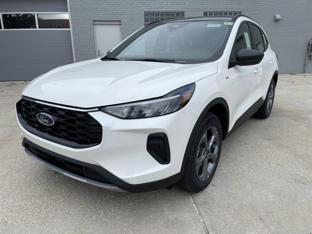 new 2025 Ford Escape car, priced at $35,030