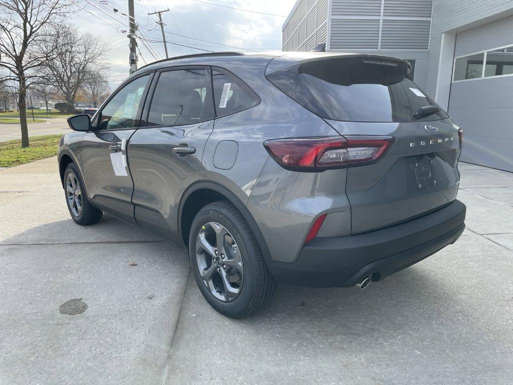 new 2025 Ford Escape car, priced at $32,939