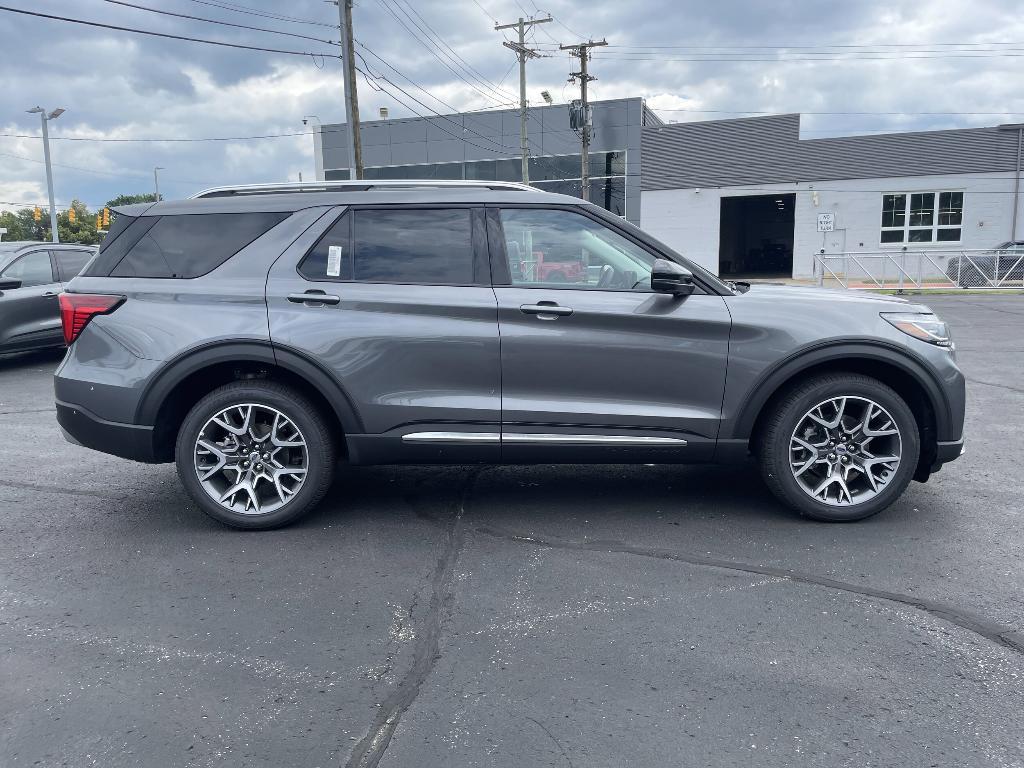 new 2025 Ford Explorer car, priced at $55,951