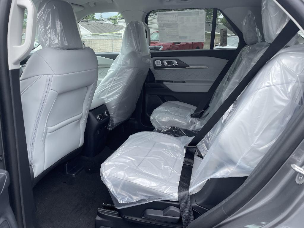 new 2025 Ford Explorer car, priced at $55,951