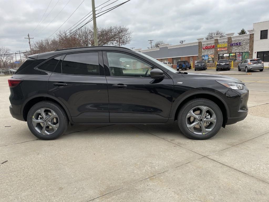 new 2025 Ford Escape car, priced at $32,939