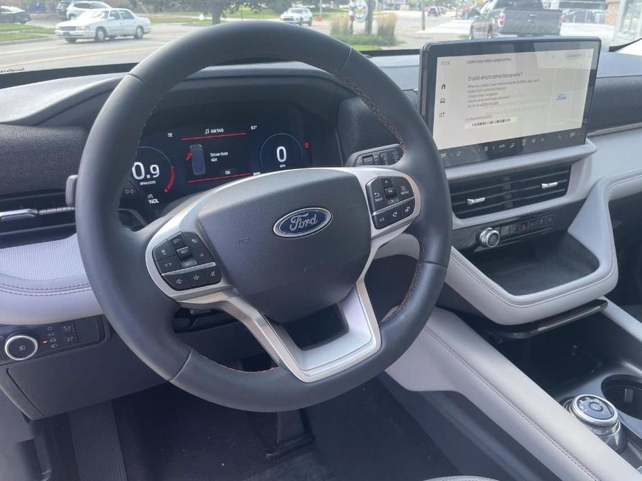 new 2025 Ford Explorer car, priced at $45,155