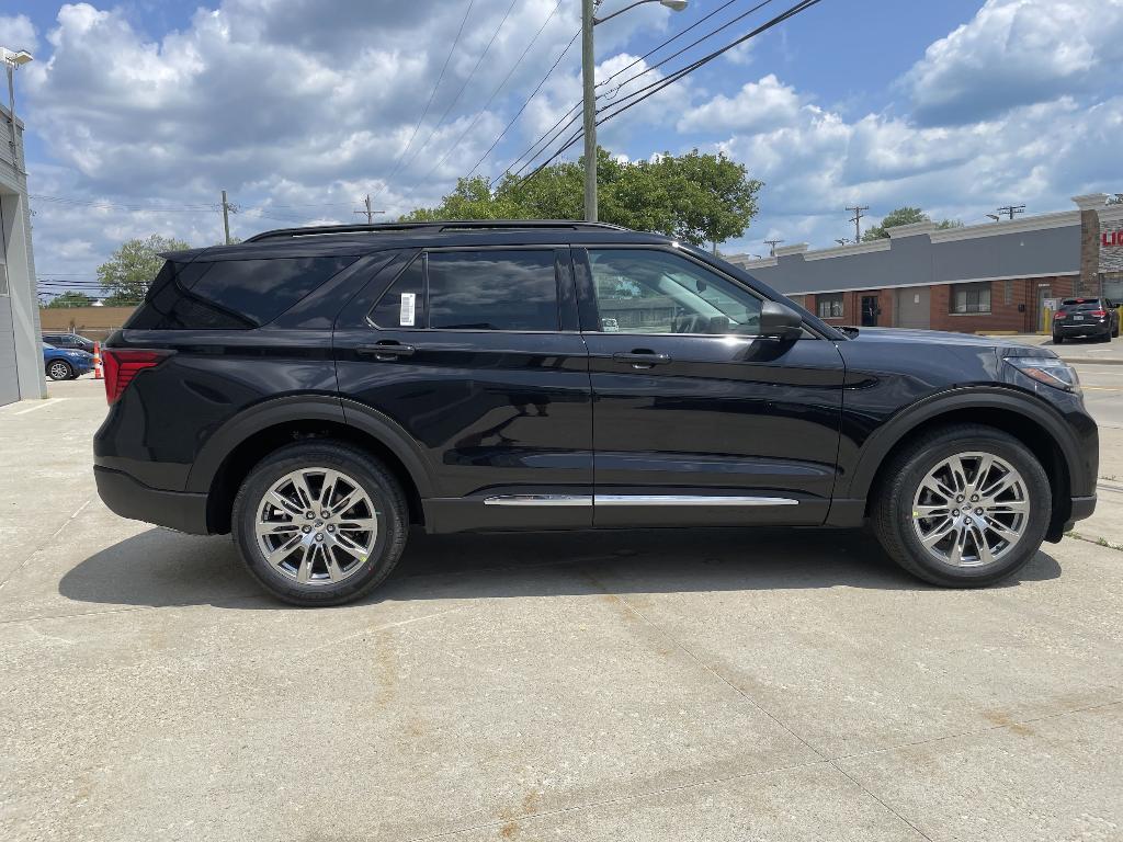 new 2025 Ford Explorer car, priced at $45,838