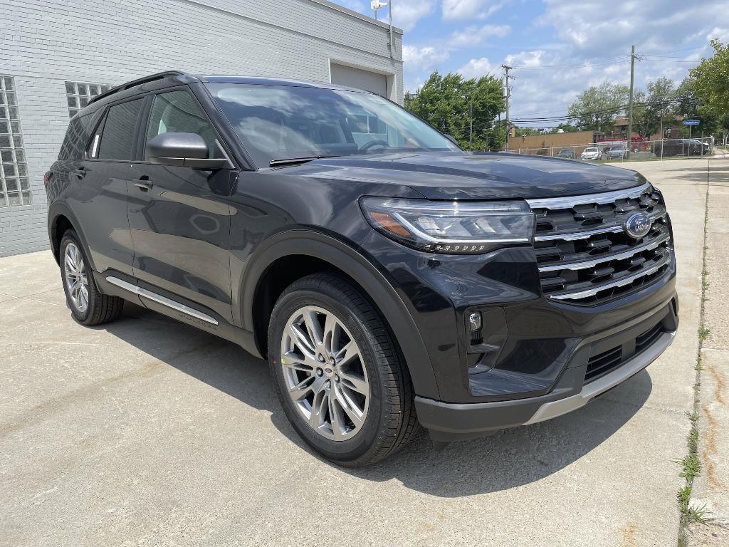 new 2025 Ford Explorer car, priced at $45,838