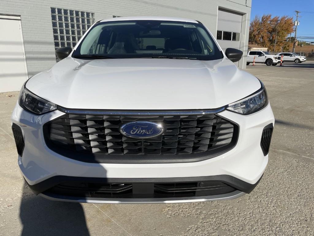 new 2025 Ford Escape car, priced at $31,848