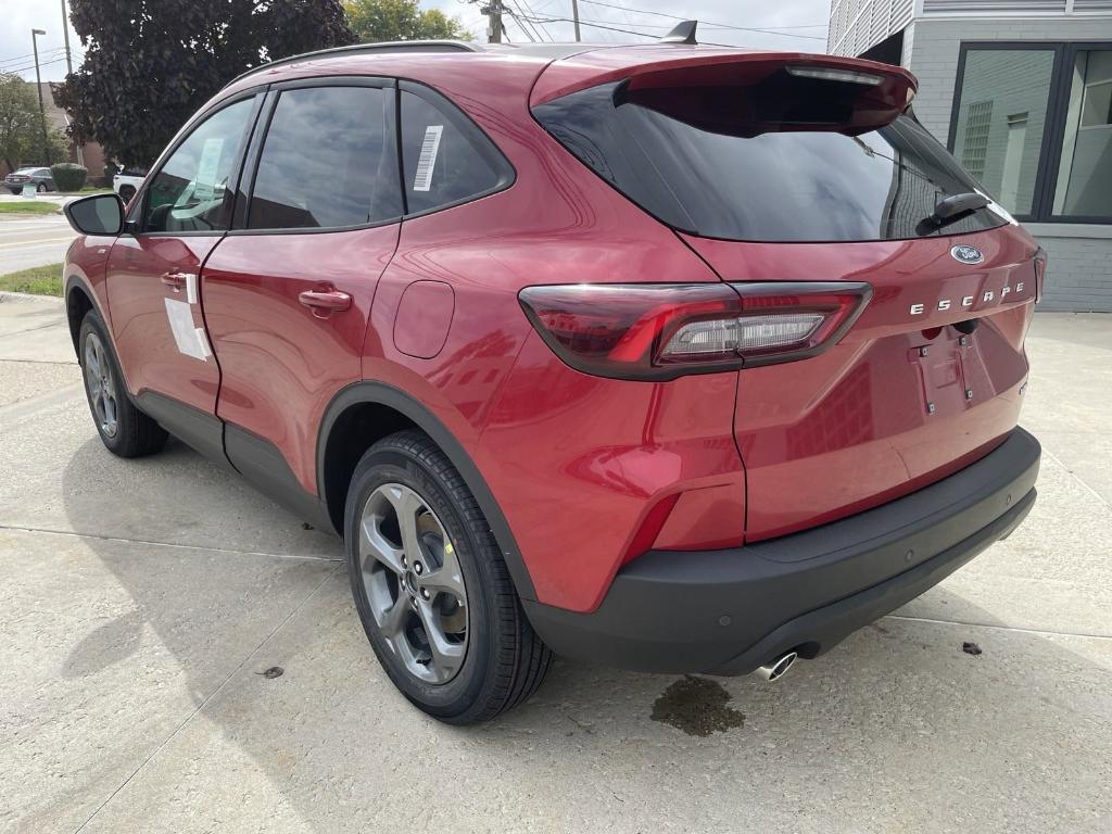 new 2025 Ford Escape car, priced at $33,150