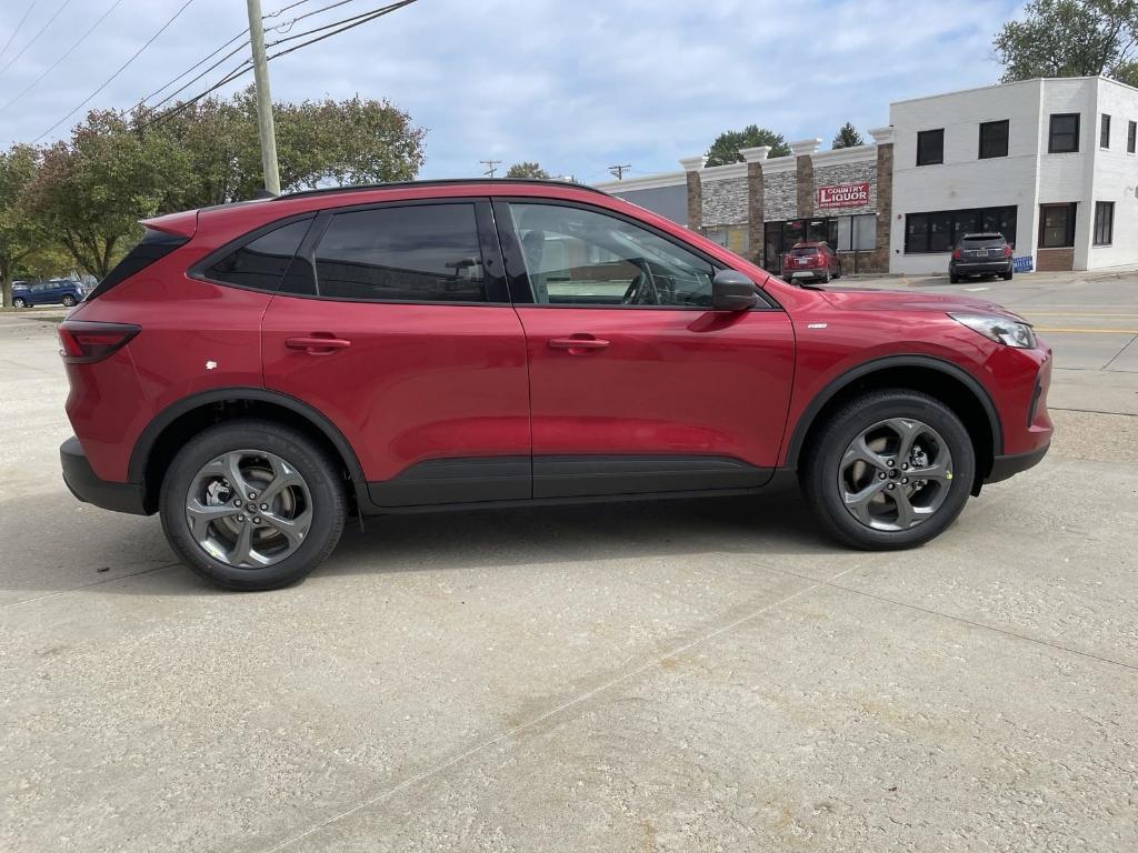 new 2025 Ford Escape car, priced at $33,150