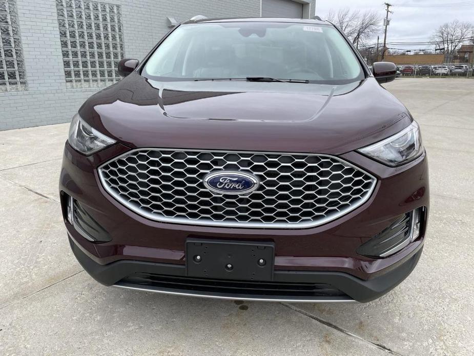 new 2024 Ford Edge car, priced at $41,073