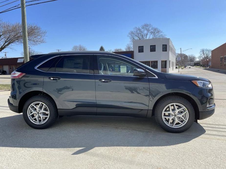 new 2024 Ford Edge car, priced at $40,683