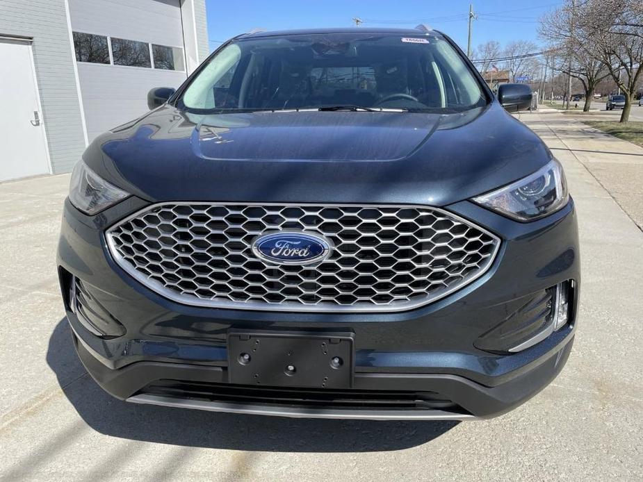 new 2024 Ford Edge car, priced at $40,683