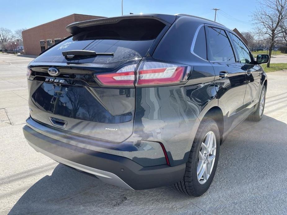 new 2024 Ford Edge car, priced at $40,683