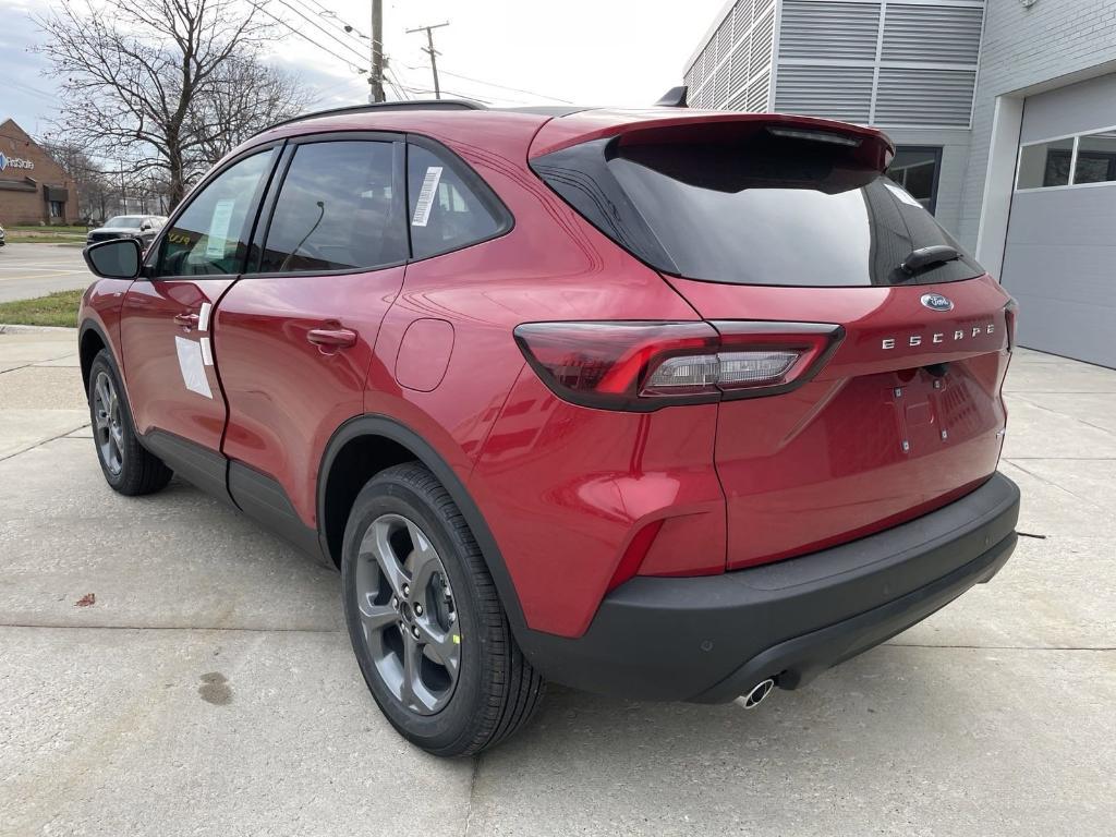 new 2025 Ford Escape car, priced at $33,383