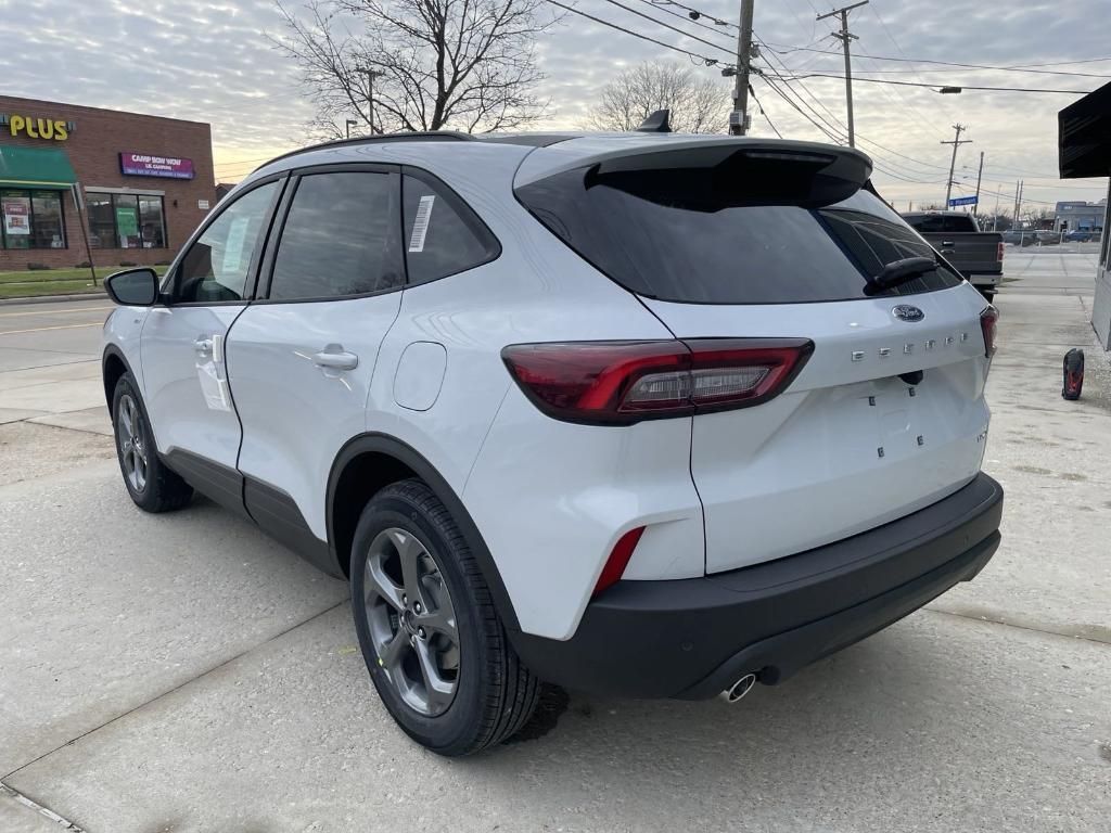 new 2025 Ford Escape car, priced at $32,939