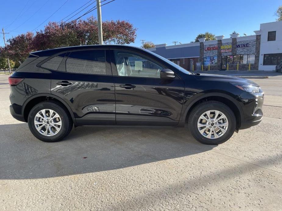 new 2025 Ford Escape car, priced at $31,098