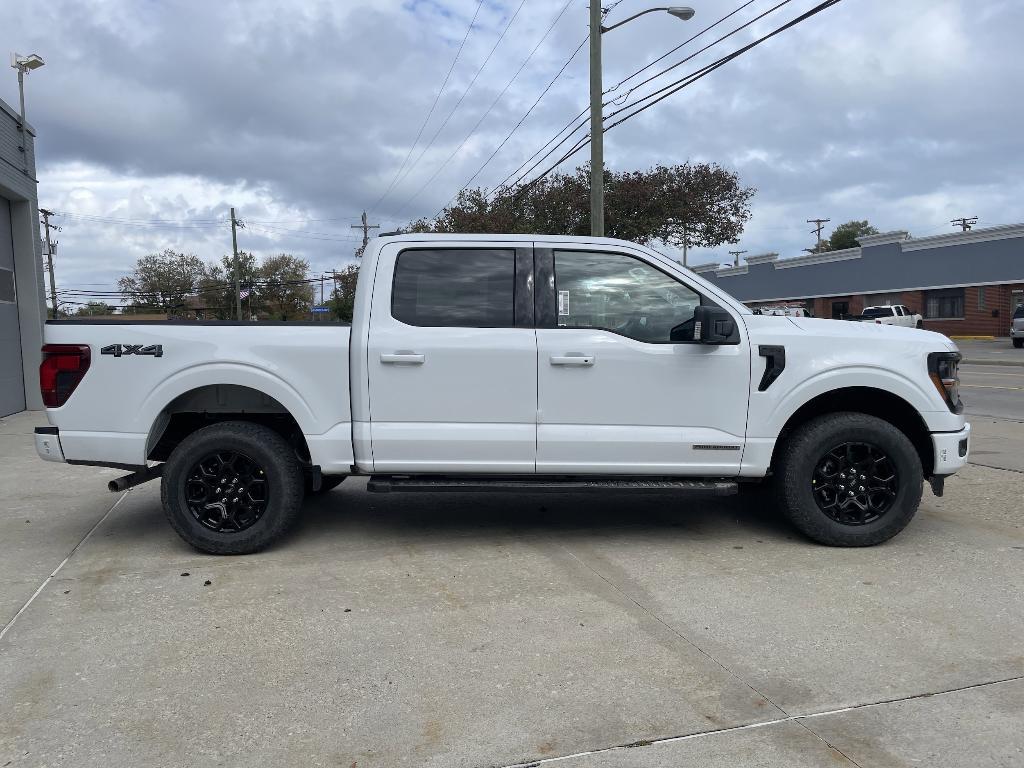 new 2025 Ford F-150 car, priced at $58,562