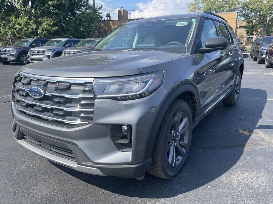 new 2025 Ford Explorer car, priced at $44,441