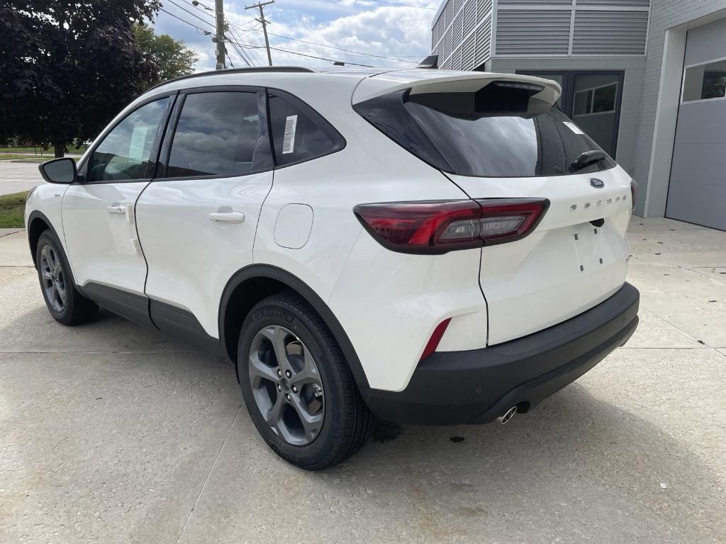 new 2025 Ford Escape car, priced at $35,030