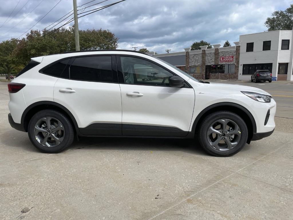 new 2025 Ford Escape car, priced at $35,030