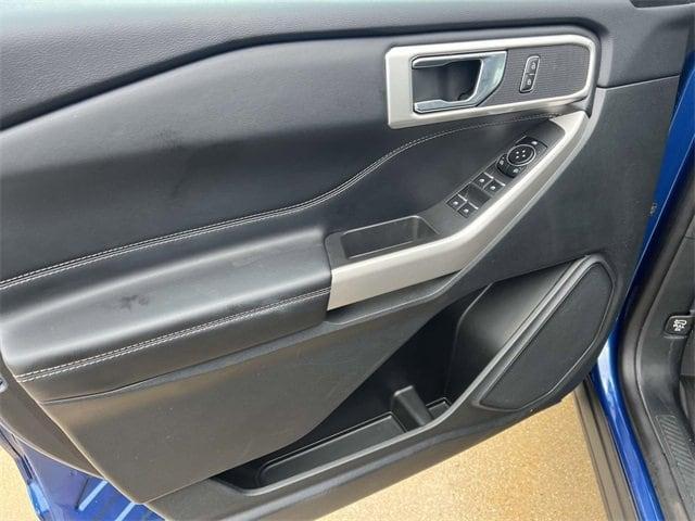 used 2022 Ford Explorer car, priced at $27,900