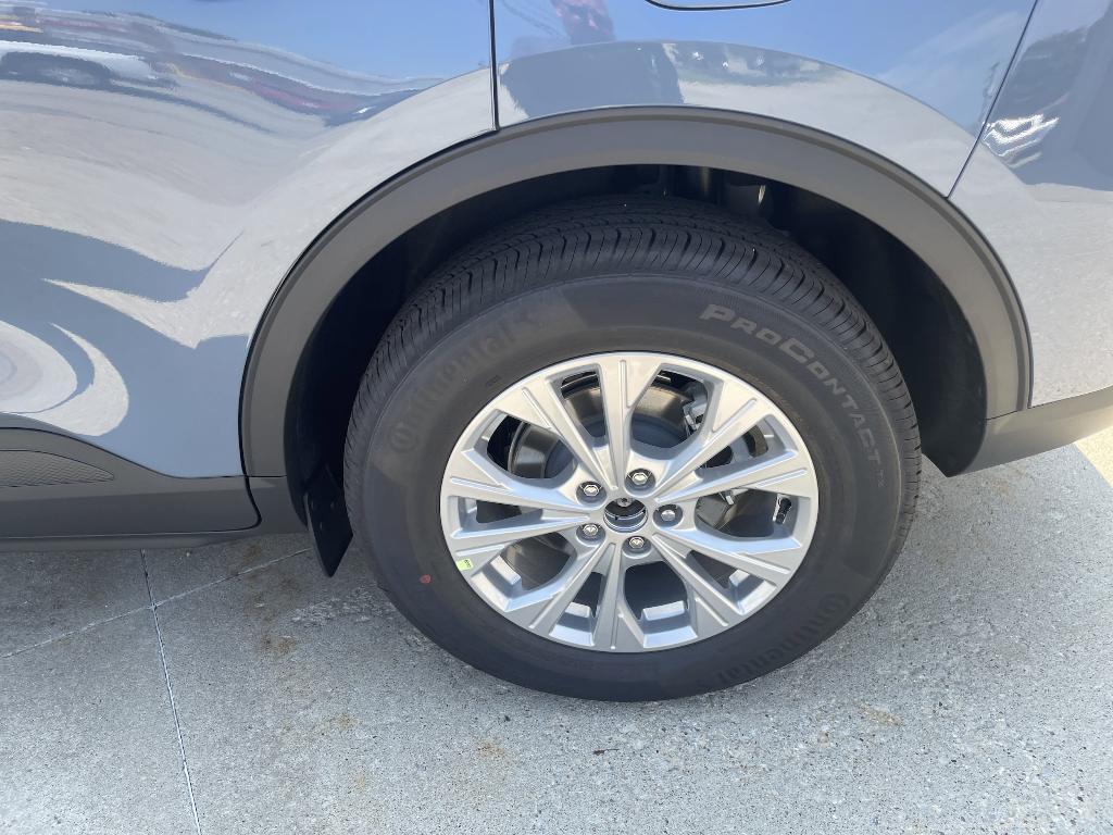 new 2025 Ford Escape car, priced at $33,246