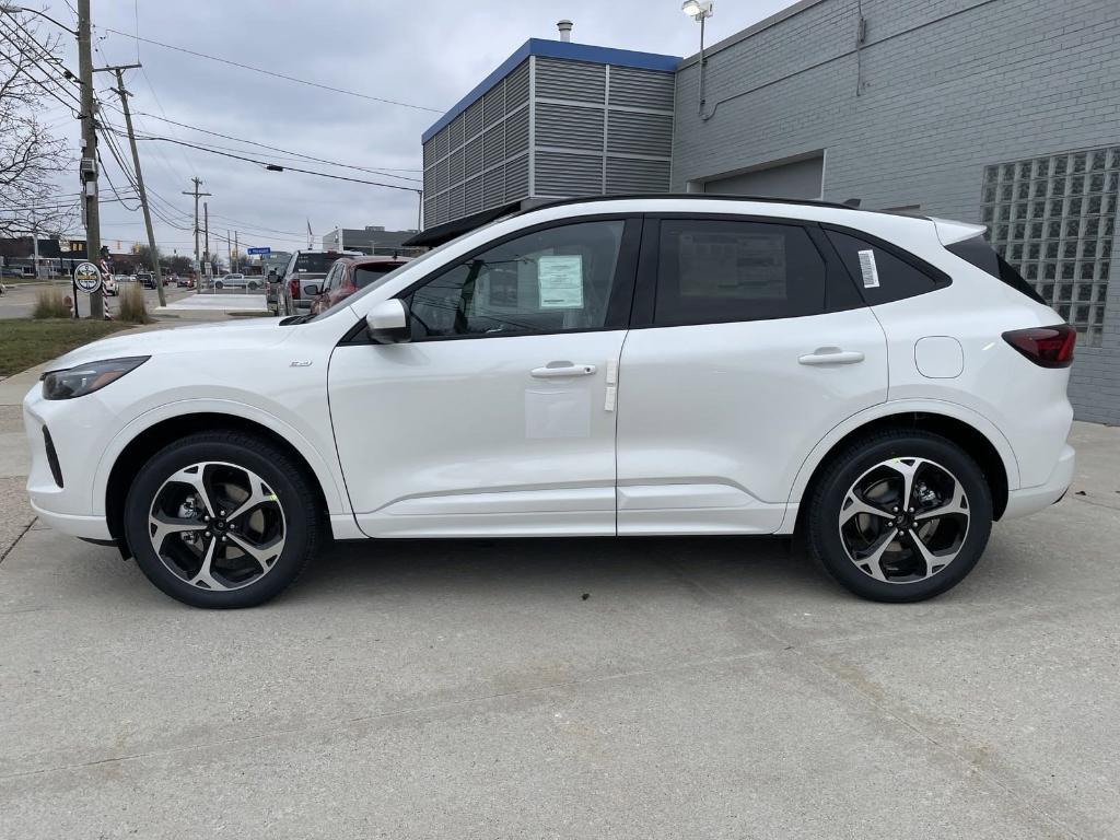 new 2025 Ford Escape car, priced at $40,693