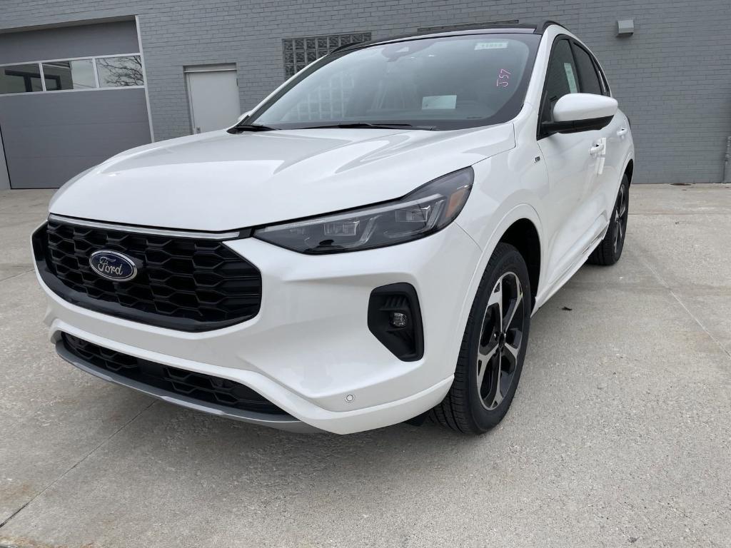 new 2025 Ford Escape car, priced at $40,693