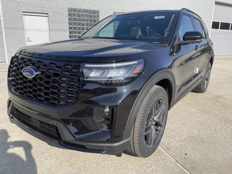 new 2025 Ford Explorer car, priced at $49,975