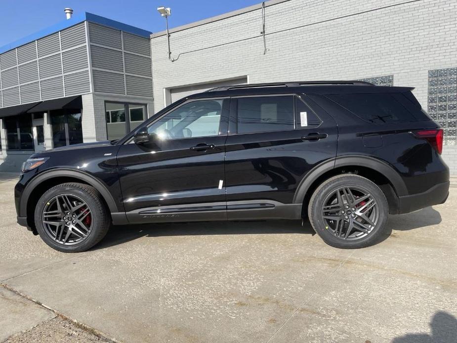 new 2025 Ford Explorer car, priced at $49,975