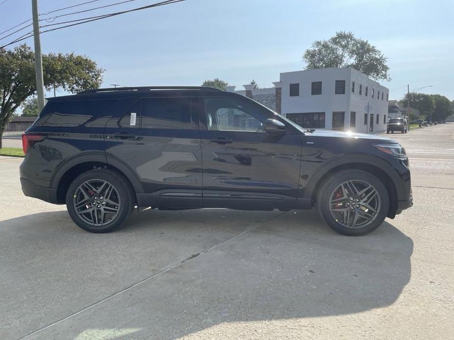 new 2025 Ford Explorer car, priced at $49,975