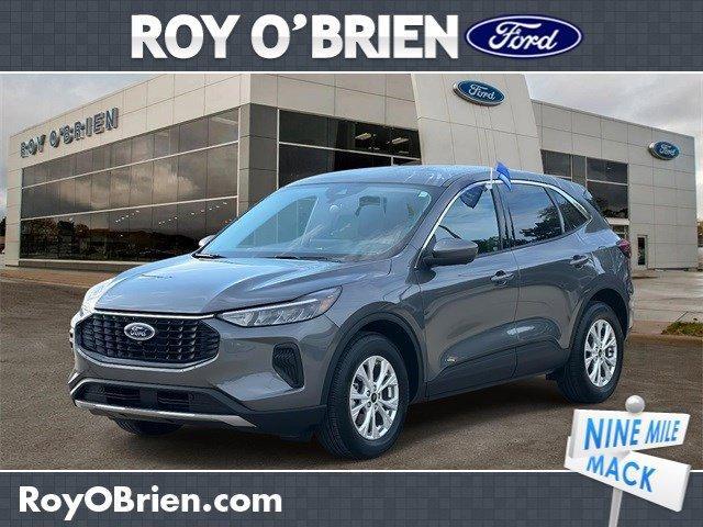 used 2023 Ford Escape car, priced at $25,800