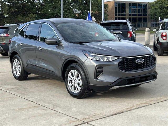 used 2023 Ford Escape car, priced at $25,800