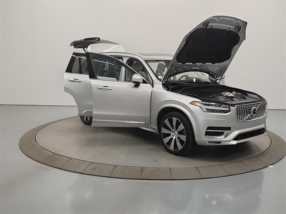 used 2022 Volvo XC90 car, priced at $38,611
