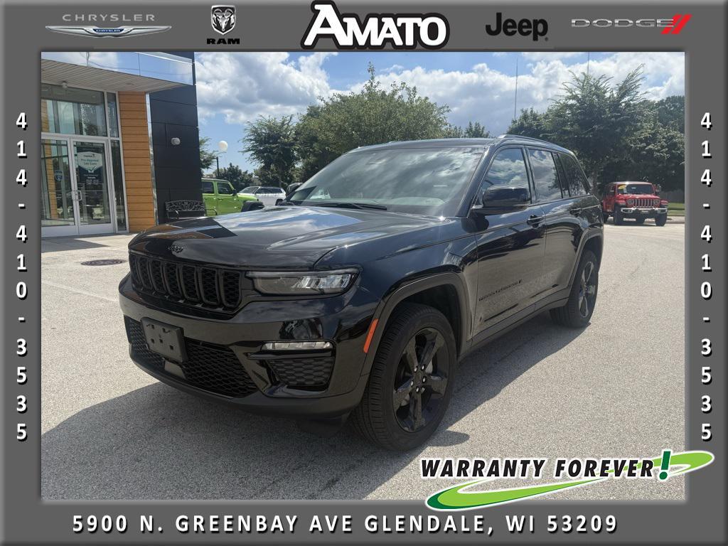 used 2025 Jeep Grand Cherokee car, priced at $41,420