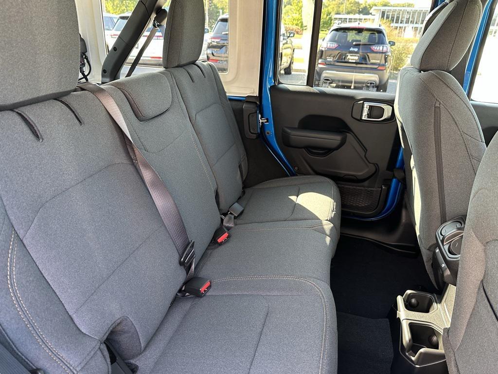 new 2026 Jeep Wrangler car, priced at $48,777