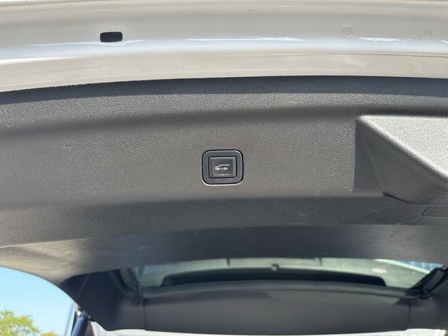 used 2022 GMC Yukon car, priced at $56,557