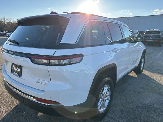 new 2025 Jeep Grand Cherokee car, priced at $34,398