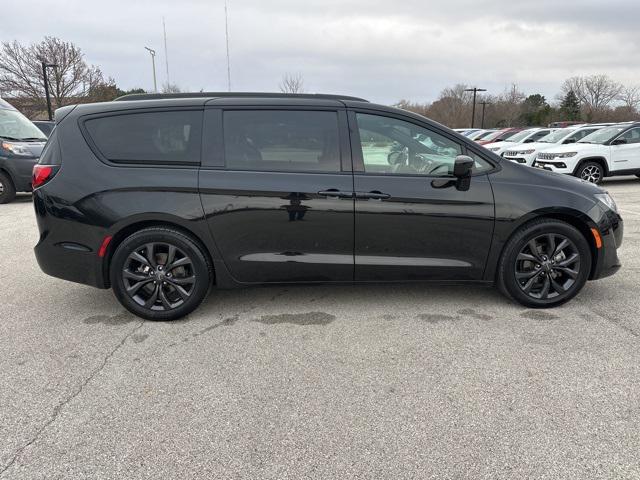 used 2019 Chrysler Pacifica car, priced at $21,667