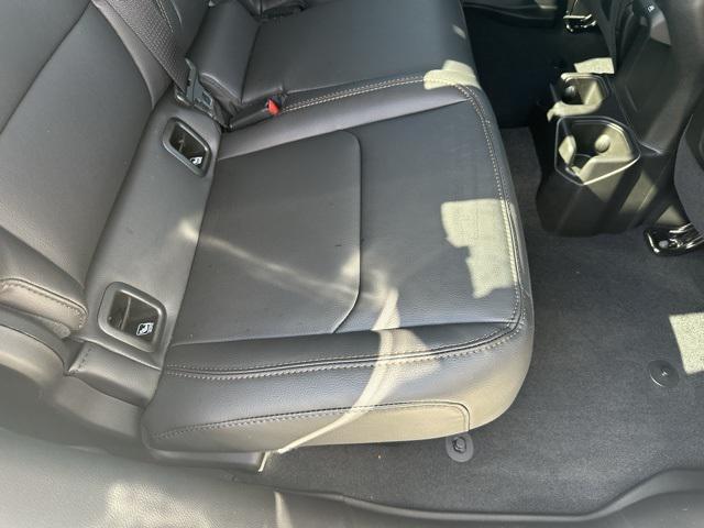 new 2025 Jeep Gladiator car, priced at $44,697