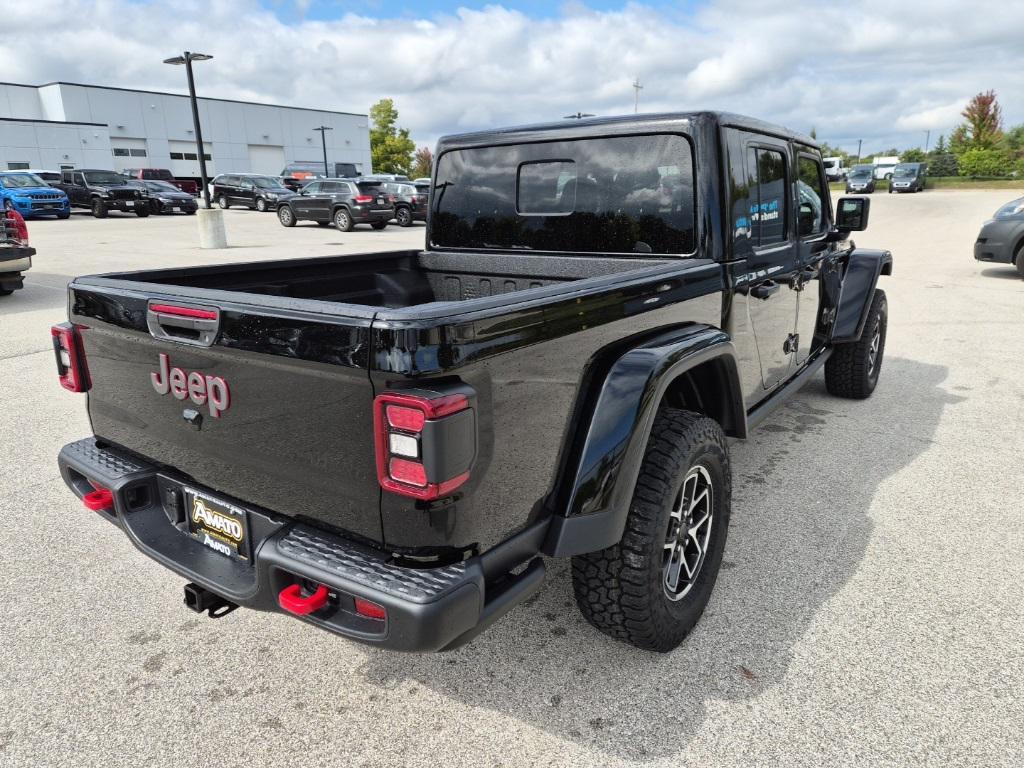 new 2025 Jeep Gladiator car, priced at $47,699