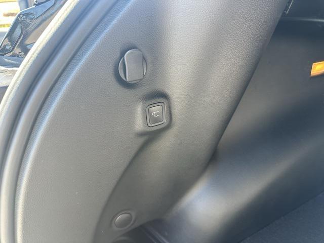 new 2026 Jeep Compass car, priced at $31,870