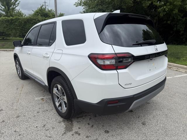 used 2025 Honda Pilot car, priced at $47,668