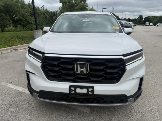 used 2025 Honda Pilot car, priced at $47,668