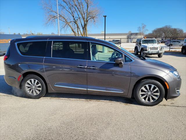 used 2020 Chrysler Pacifica car, priced at $21,711