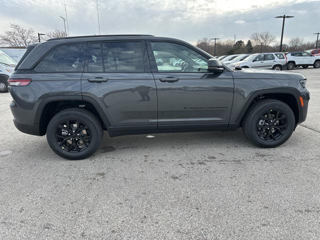 new 2025 Jeep Grand Cherokee car, priced at $41,911