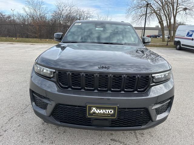 new 2025 Jeep Grand Cherokee car, priced at $41,911